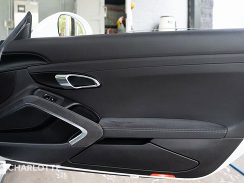 Used 2018 Porsche 911 GT3 image 27