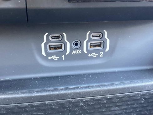 Used 2021 RAM 1500 Laramie w/ Laramie Southwest Edition RWD image 42