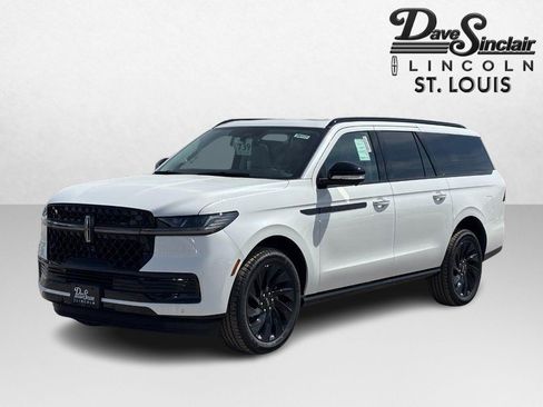 New 2026 Lincoln Navigator L Reserve w/ Jet Appearance Package AWD/4WD image 7