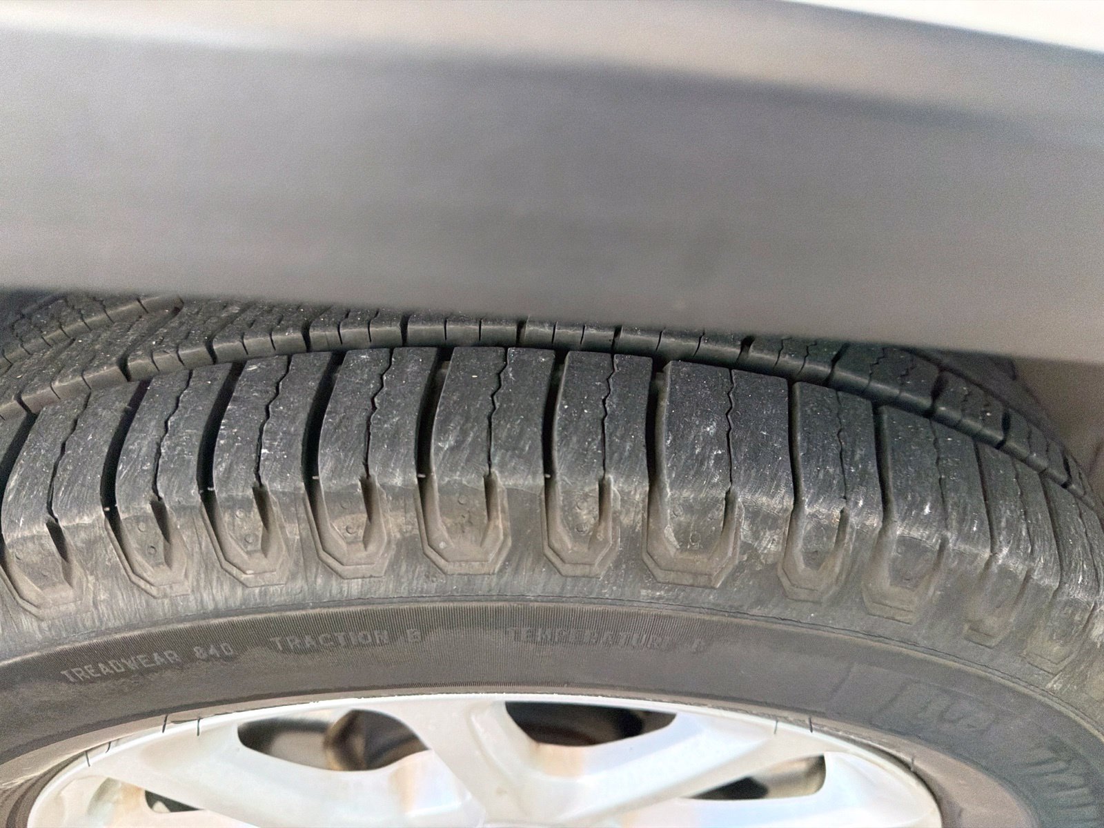 Used 2016 Jeep Cherokee Latitude w/ Safety/Convenience Group FWD image 24