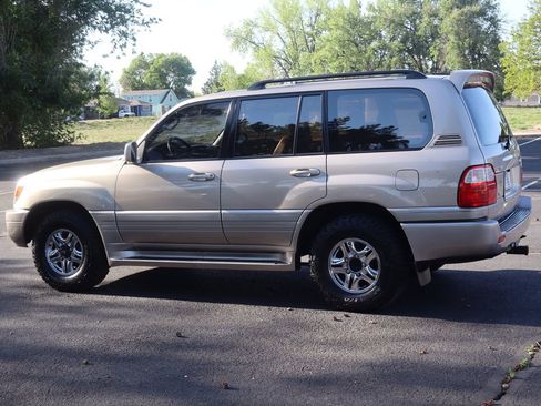 Used 1999 Lexus LX 470 4WD image 8