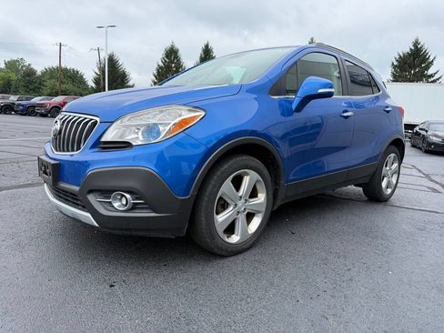 Used 2016 Buick Encore Convenience FWD image 2