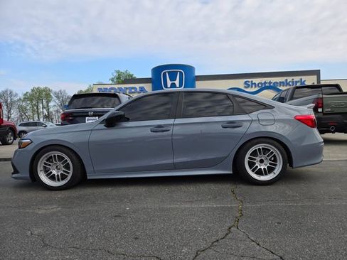 Used 2024 Honda Civic Si image 3