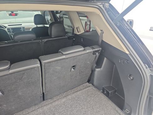 Used 2021 Volkswagen Atlas SE image 7