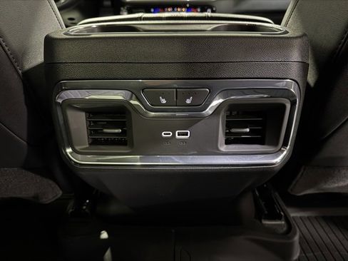 New 2026 Chevrolet Silverado 1500 High Country w/ High Country Premium Package image 16