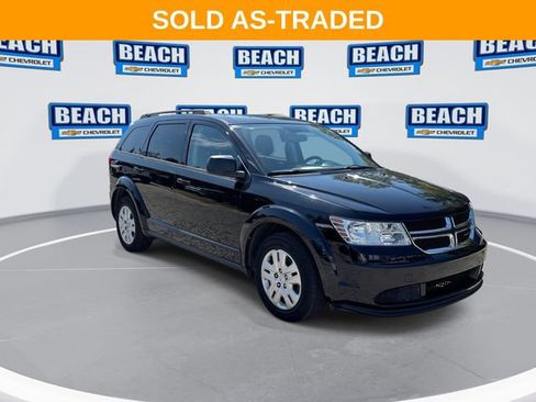 Used 2017 Dodge Journey SE FWD image 2