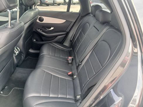 Used 2021 Mercedes-Benz GLC 300 image 13