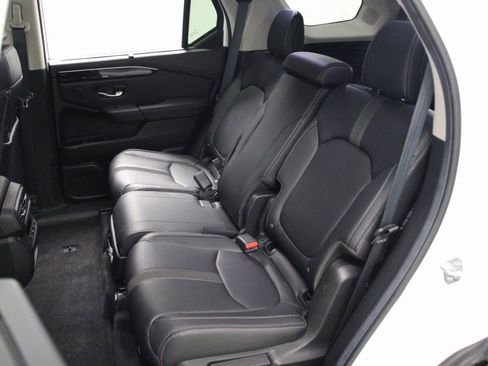 Used 2025 Honda Pilot Touring image 20