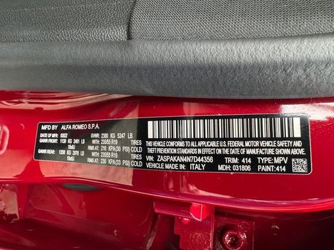 Used 2022 Alfa Romeo Stelvio Sprint image 31