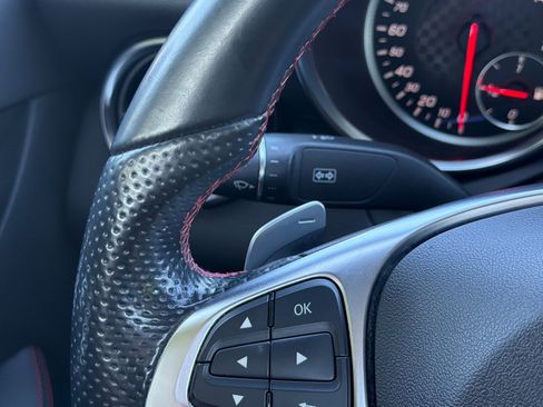 Used 2017 Mercedes-Benz SLC 43 AMG image 33