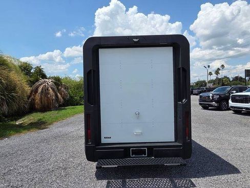 Used 2024 Chevrolet Brightdrop 600 w/ Commercial Equipment Package AWD/4WD image 4