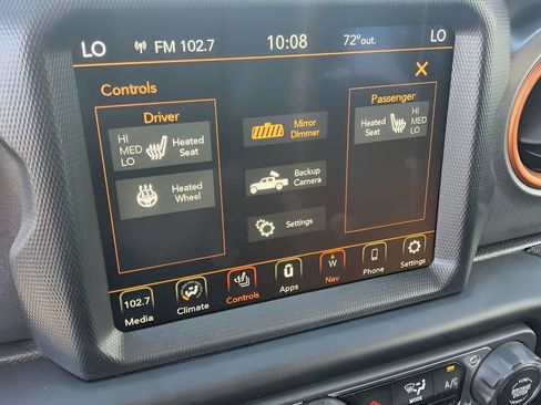 Used 2023 Jeep Gladiator Mojave w/ LED Lighting Group AWD/4WD image 10