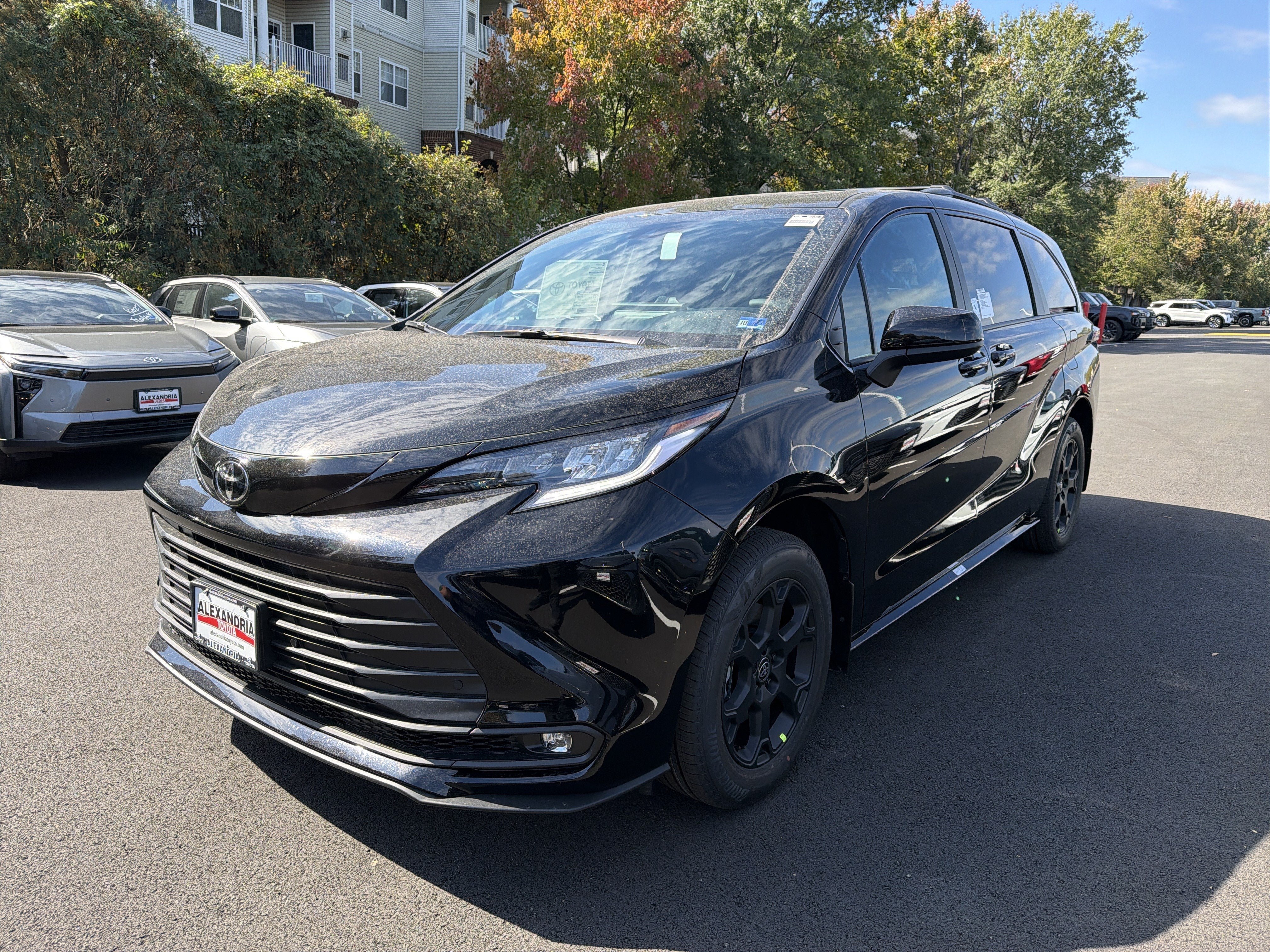 New 2026 Toyota Sienna XLE Woodland Edition AWD/4WD image 1