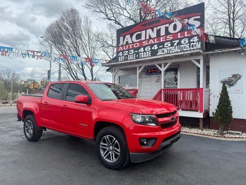 Used 2020 Chevrolet Colorado W/T w/ Custom Special Edition image 8