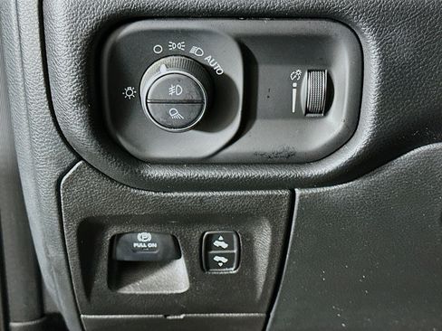 Used 2022 RAM 1500 Big Horn image 16