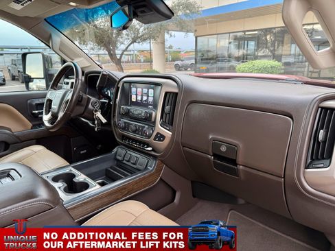 Used 2019 GMC Sierra 2500 Denali w/ Duramax Plus Package image 31
