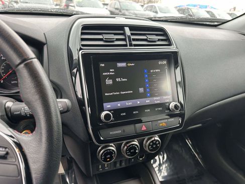 Used 2023 Mitsubishi Outlander Sport ES image 26