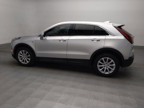 Used 2021 Cadillac XT4 Luxury FWD image 3