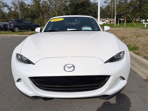 Used 2017 MAZDA MX-5 Miata RF Grand Touring image 3