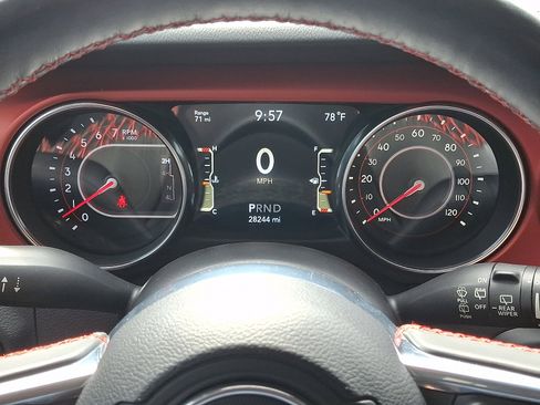 Used 2021 Jeep Wrangler Unlimited Rubicon AWD/4WD image 20