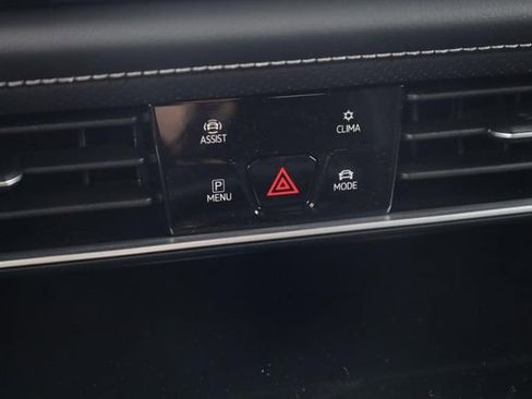 New 2026 Volkswagen Atlas Cross Sport SE image 16