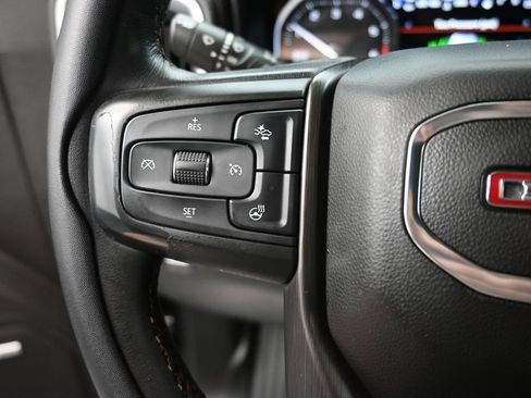 Used 2021 GMC Sierra 1500 AT4 w/ AT4 Premium Package AWD/4WD image 3