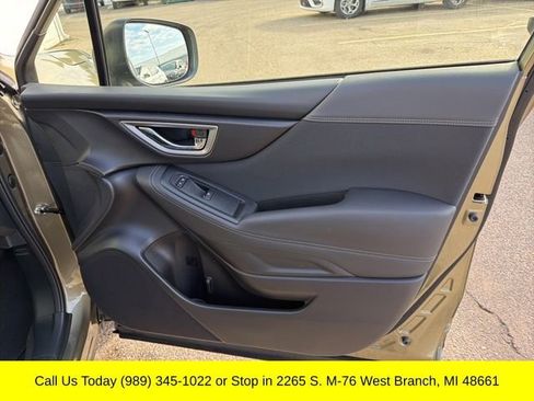 Used 2023 Subaru Forester Premium image 39