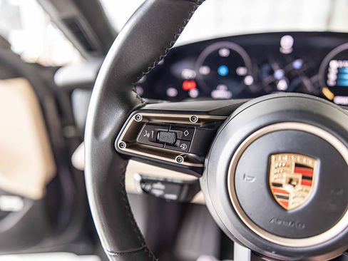 Used 2020 Porsche Taycan Turbo image 26