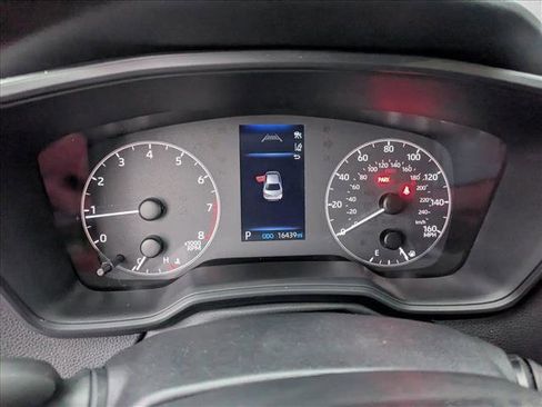 Used 2025 Toyota Corolla LE image 10