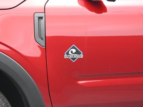 New 2025 Ford Bronco Sport Outer Banks w/ Outer Banks Tech Package+ AWD/4WD image 19