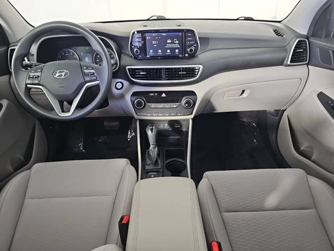 Used 2020 Hyundai Tucson Value FWD image 11
