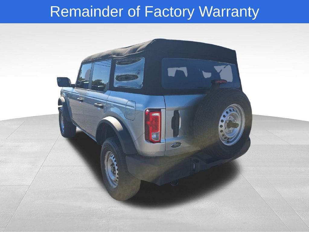 Used 2023 Ford Bronco 4-Door AWD/4WD image 4