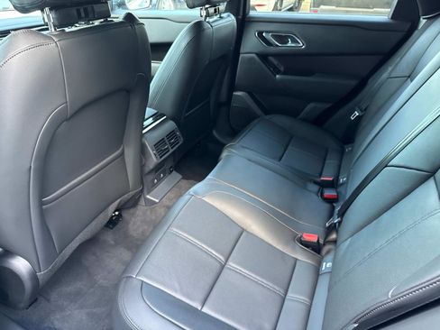 New 2026 Land Rover Range Rover Velar Dynamic SE image 15