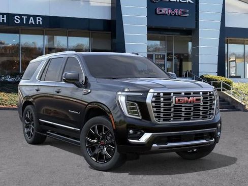 New 2026 GMC Yukon Denali w/ Sun & Power Step Package image 7