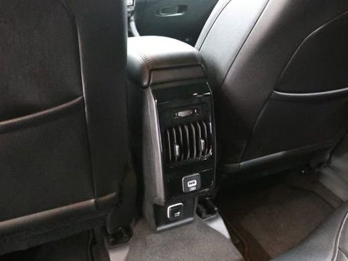 Used 2025 Jeep Compass Limited AWD/4WD image 33