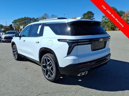 New 2026 Chevrolet Traverse High Country image 3