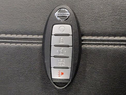 Used 2022 Nissan Altima 2.5 SV FWD image 32