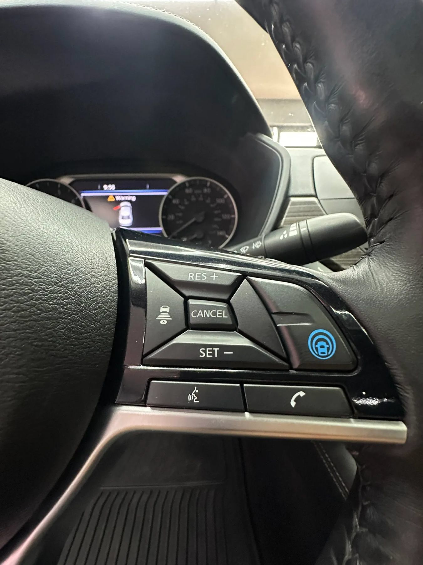 Used 2019 Nissan Altima 2.5 Platinum FWD image 14