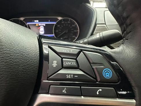 Used 2019 Nissan Altima 2.5 Platinum FWD image 14