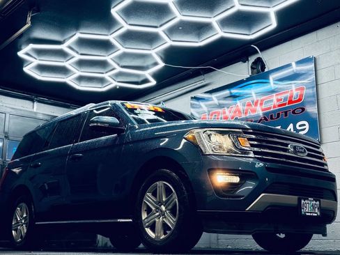 Used 2018 Ford Expedition XLT w/ Equipment Group 202A image 1
