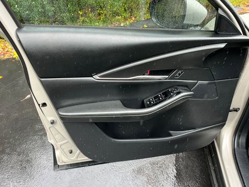 Used 2024 MAZDA CX-30 AWD 2.5 S w/ Preferred Package image 11