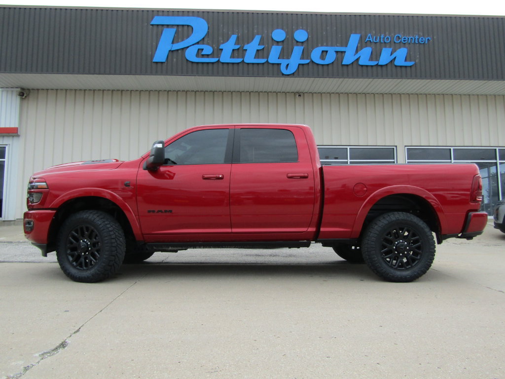 Used 2026 RAM 2500 Limited AWD/4WD image 11
