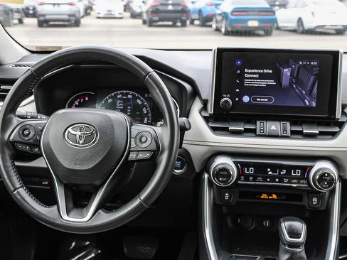 Used 2023 Toyota RAV4 XLE Premium FWD image 13