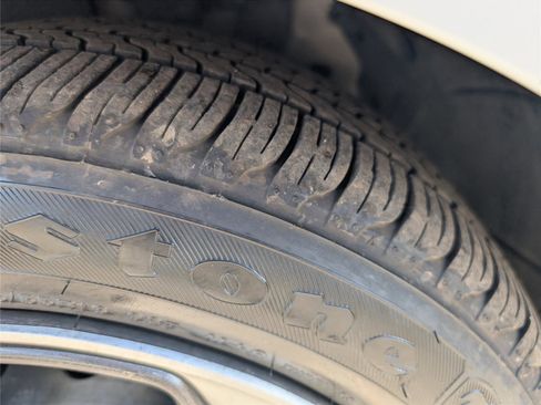 Used 2020 Honda Civic LX image 10