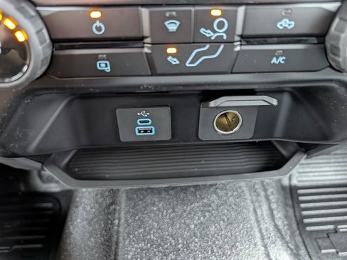 New 2026 Ford F250 XL w/ XL Chrome Package image 14