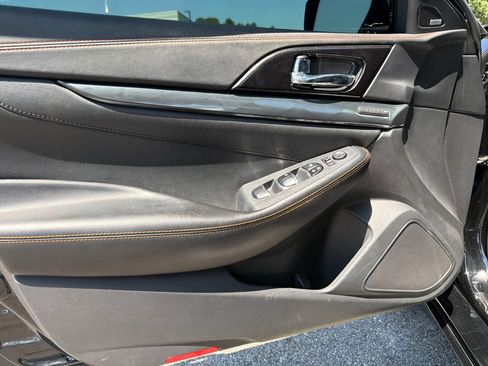 Used 2019 Nissan Maxima SR w/ Premium Package FWD image 25