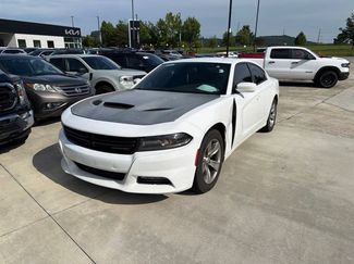 Used 2017 Dodge Charger SXT RWD video 3