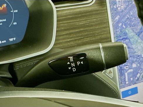 Used 2017 Tesla Model S 75 image 23