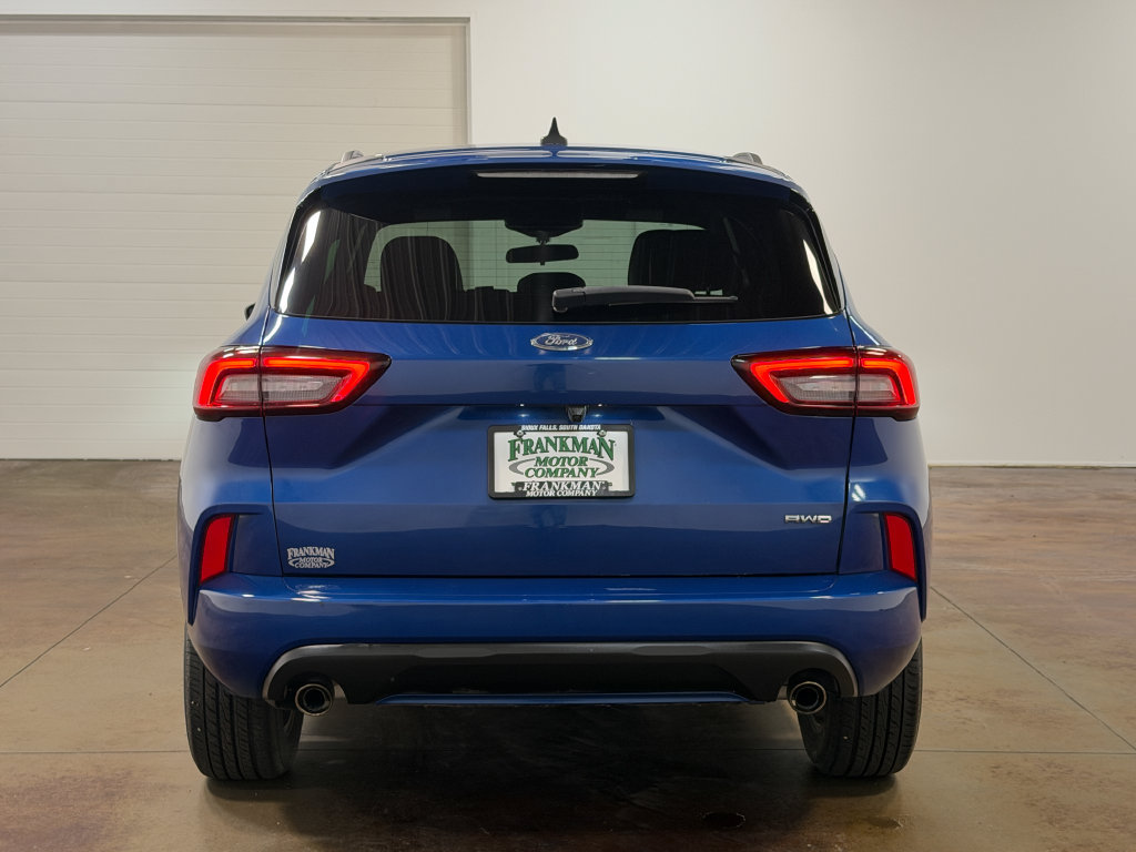 Used 2023 Ford Escape ST-Line AWD/4WD image 25