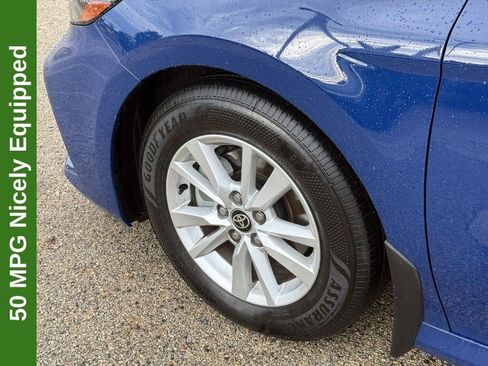 Used 2025 Toyota Camry LE FWD image 10